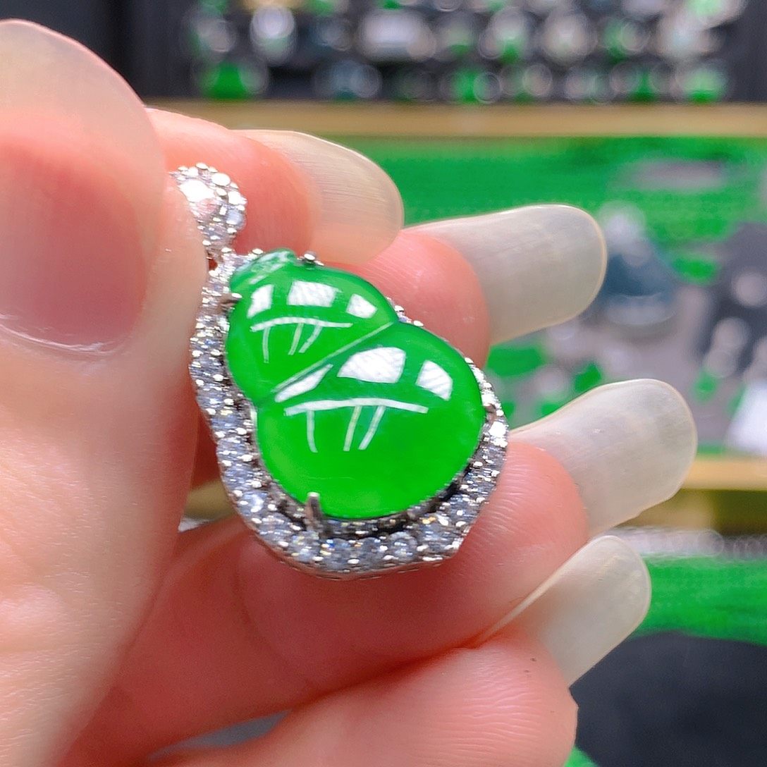 未镶嵌手链翡翠天然