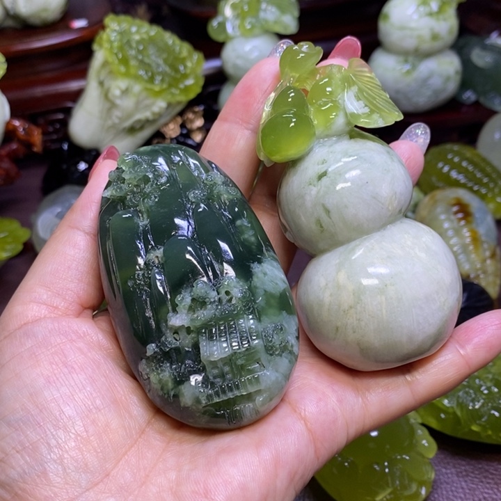 【闪购商品】蛇纹石玉岫把件未镶嵌林****i