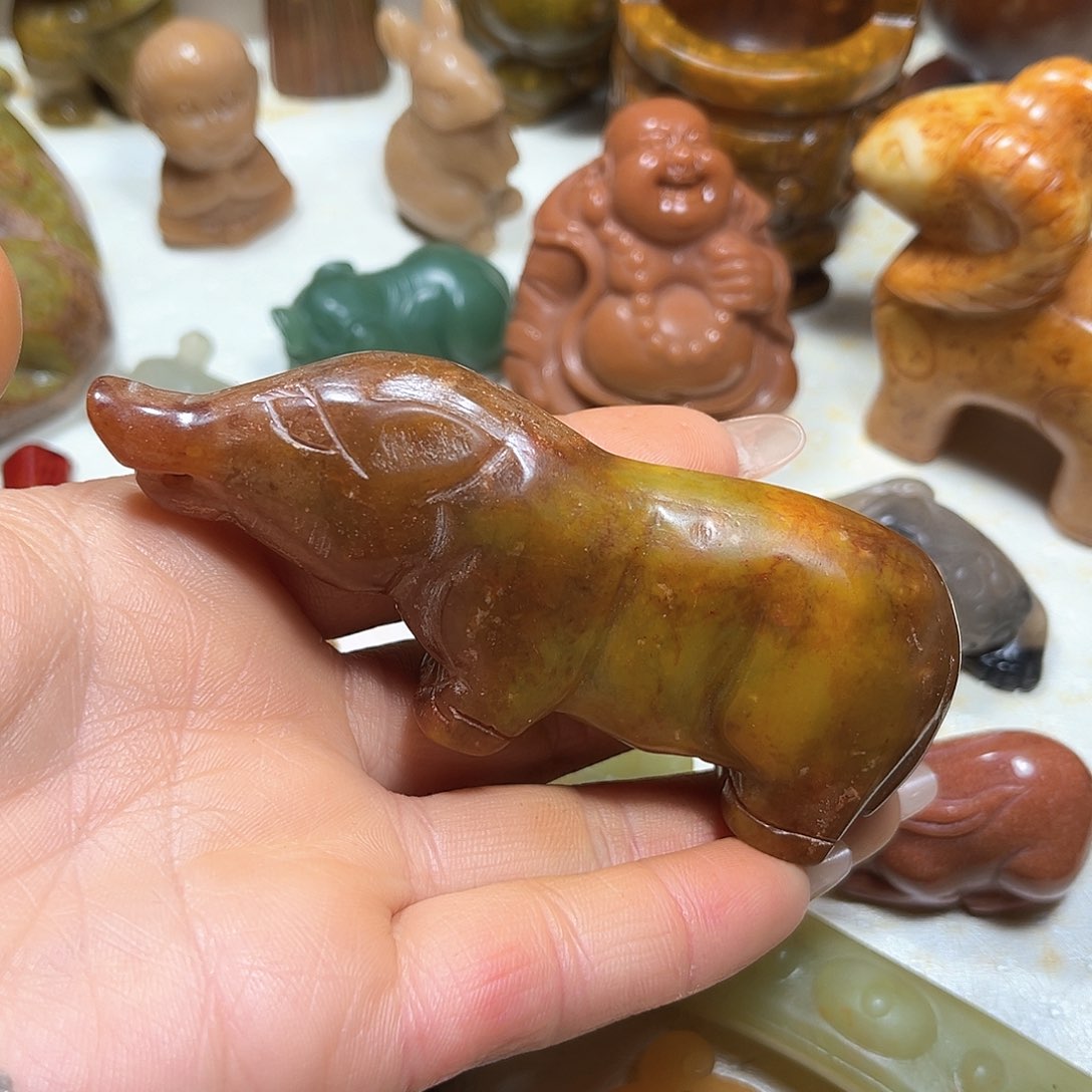 白玉菩提吊坠白玉菩提吊坠