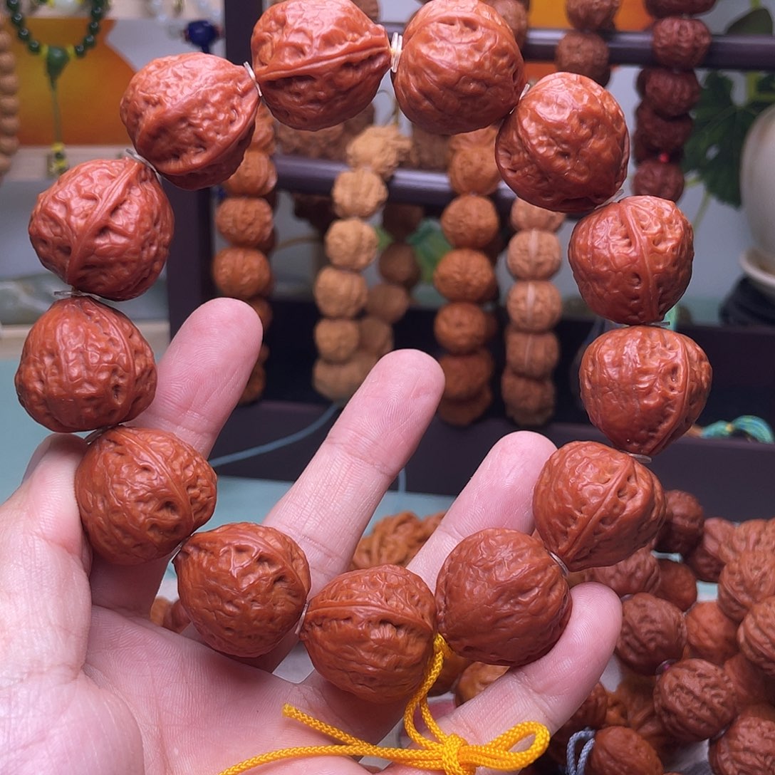 文玩核桃手串秋子