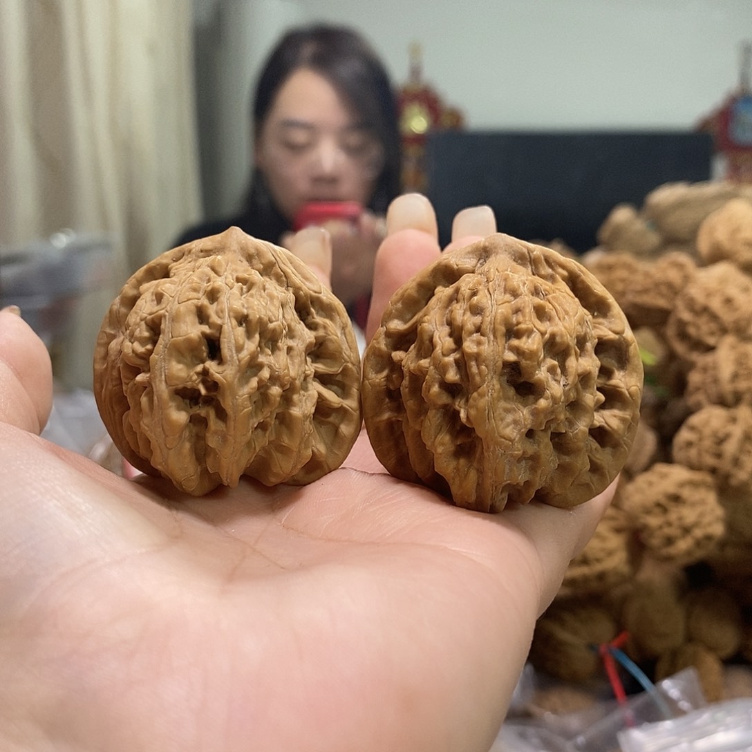把件文玩核桃42霞云岭有反油