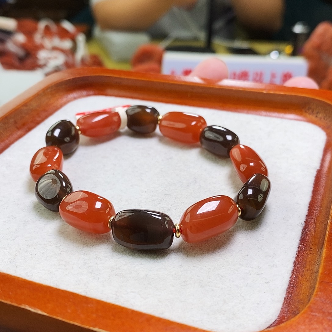 南红玛瑙未镶嵌手链