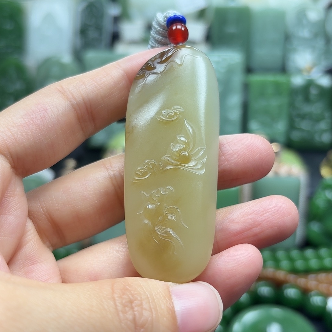 和田玉挂件未镶嵌