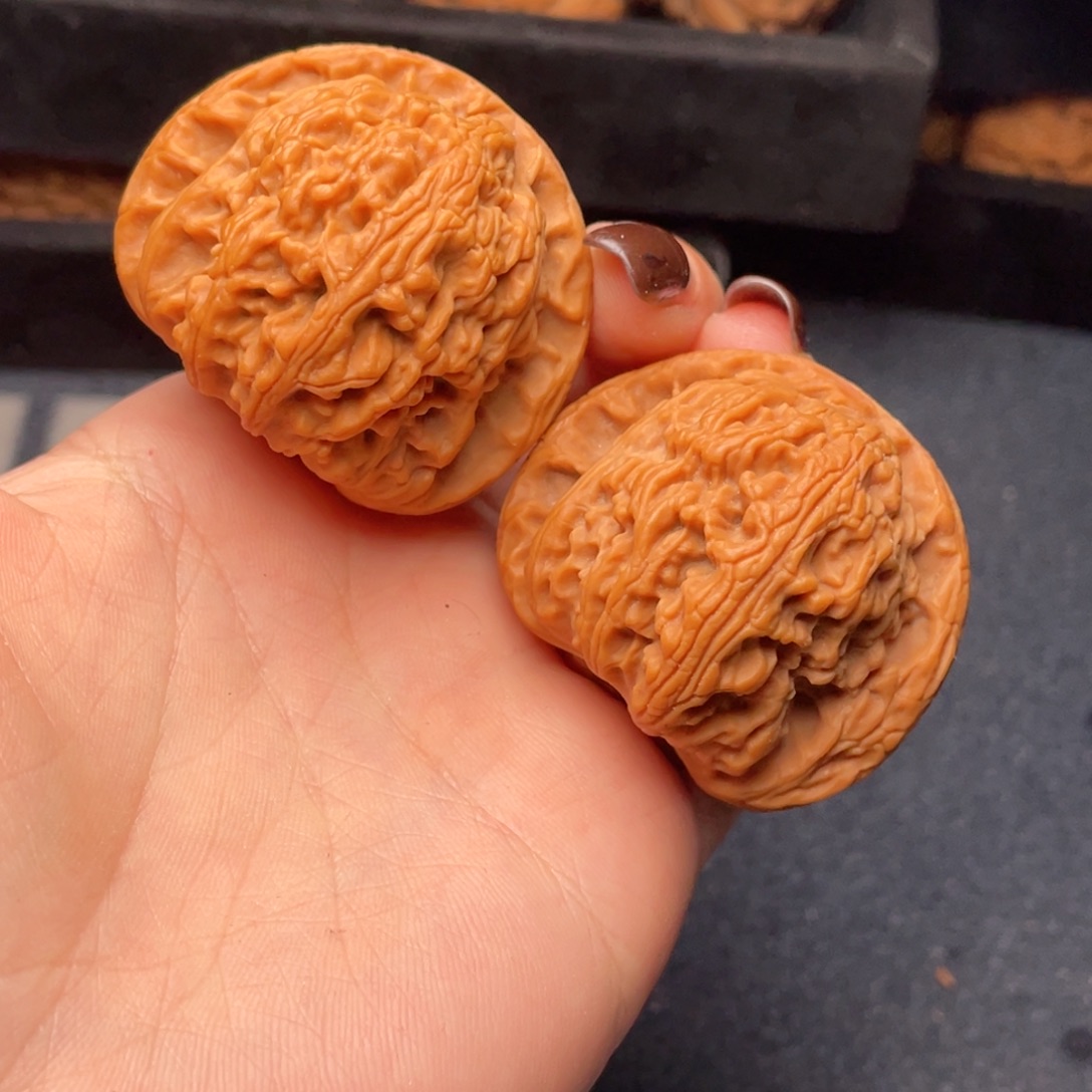 文玩核桃吊坠秦岭核桃46