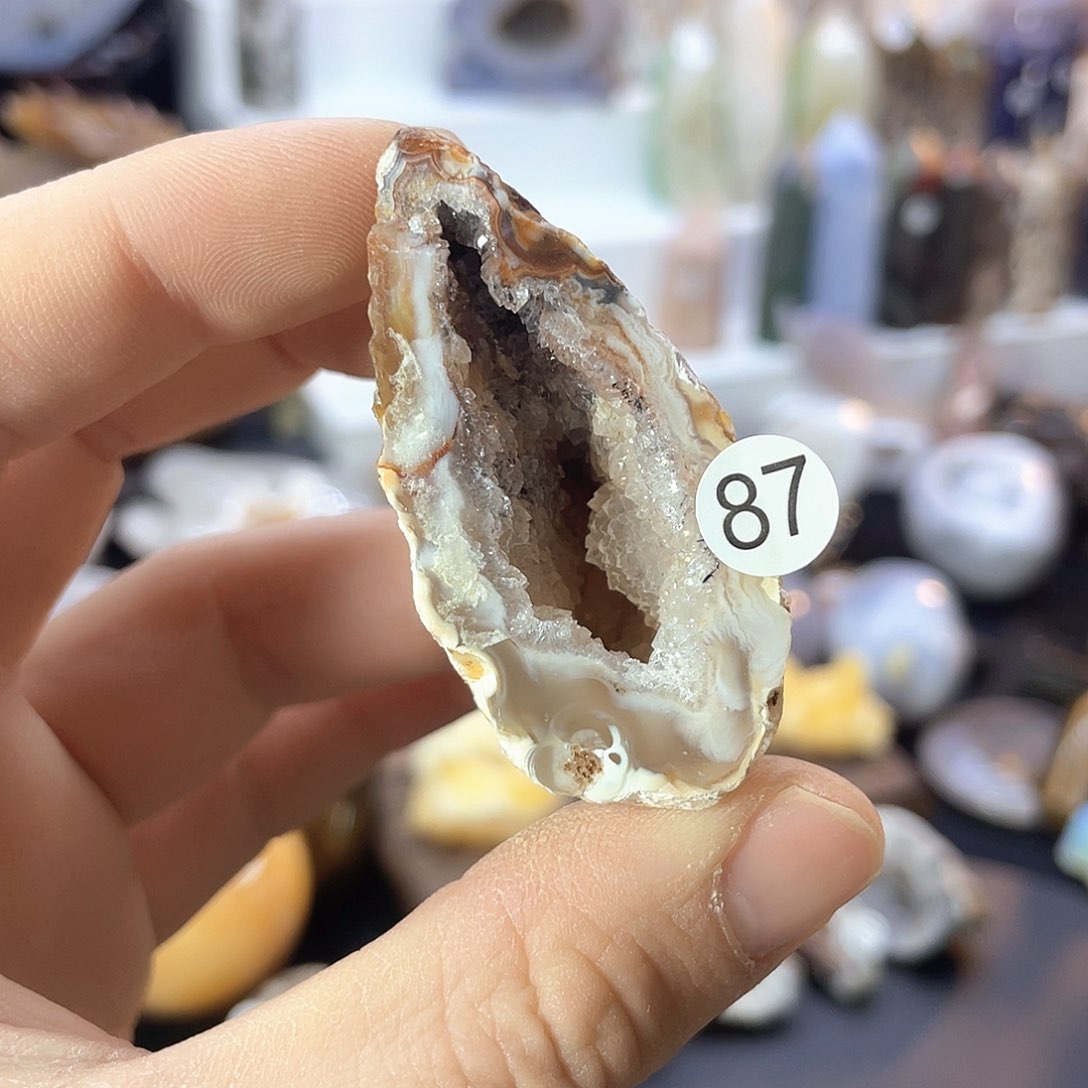 水晶缠丝晶洞未镶嵌