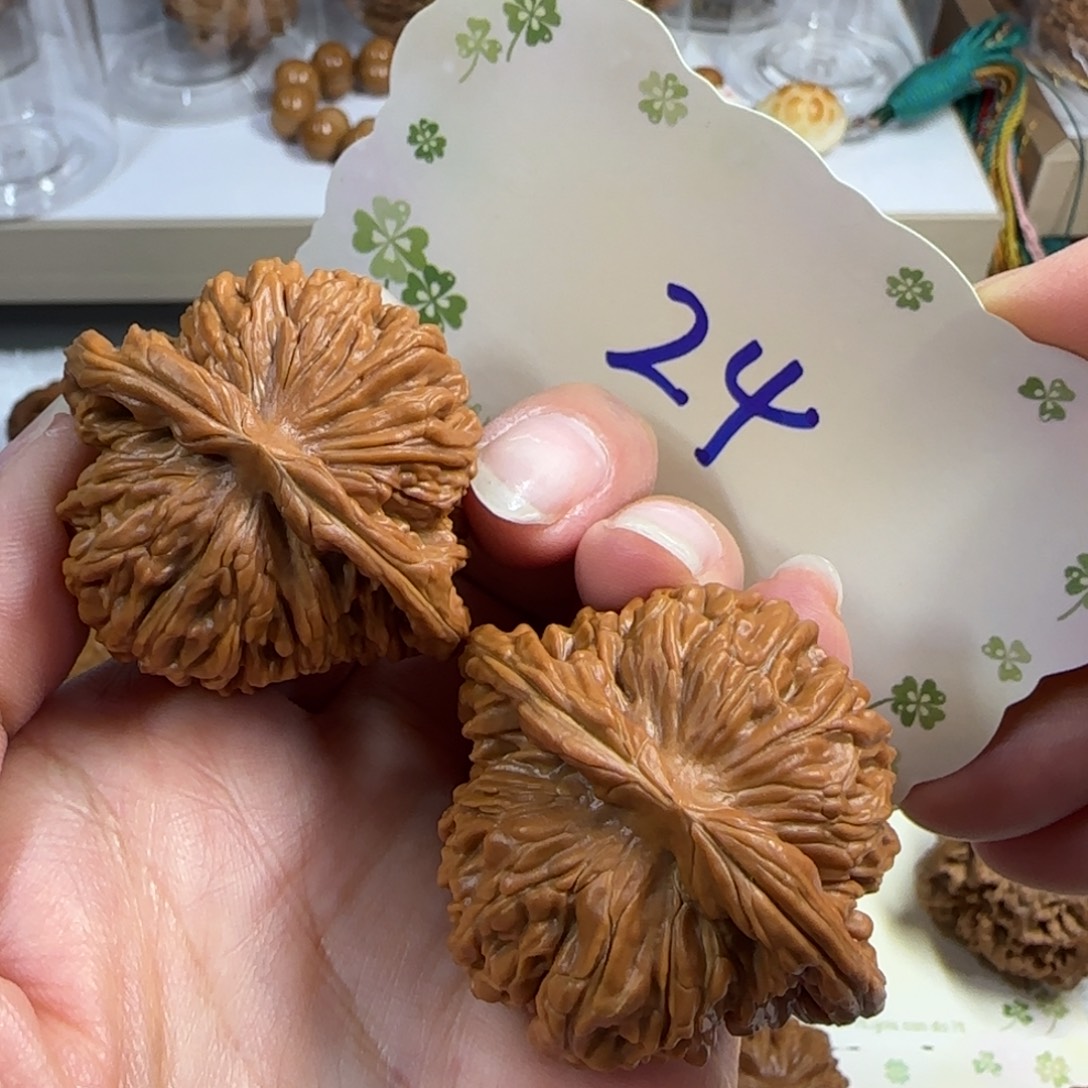 吊坠文玩核桃24号四座楼4.3