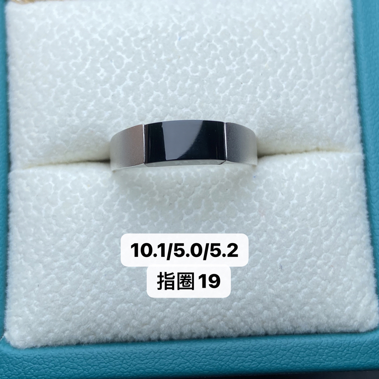墨翠戒指 18k白金镶嵌 黑品相饱满大气 尺寸