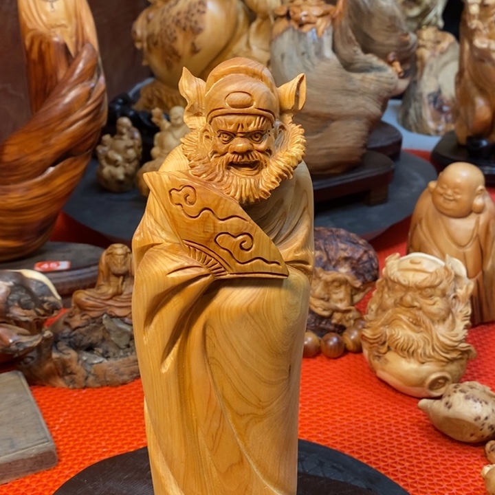 柏木工艺品摆件制作工艺