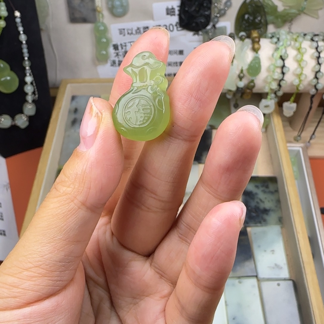 蛇纹石玉岫玉未镶嵌