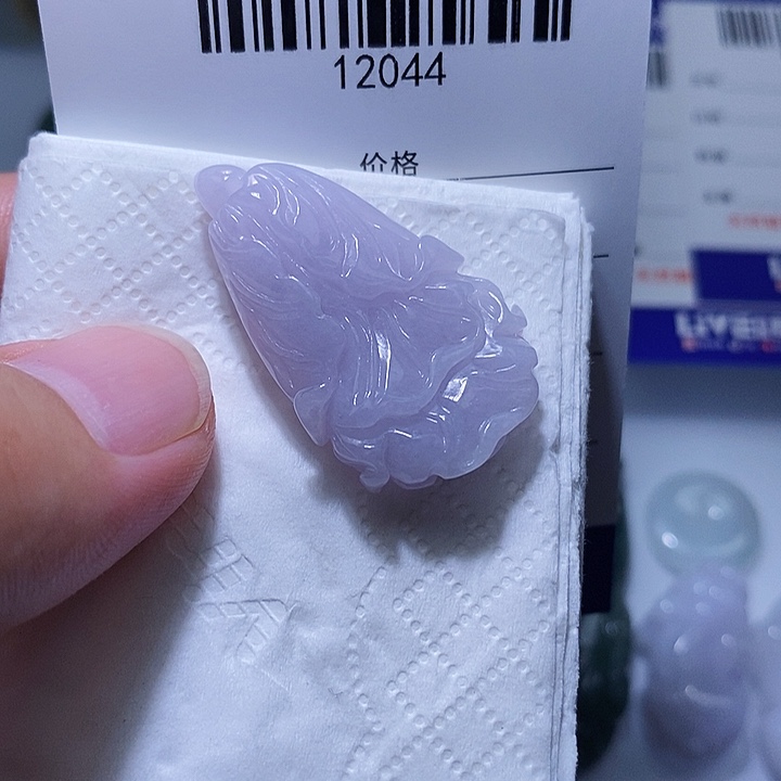翡翠未镶嵌颈饰天光墟翡翠市场现金代购