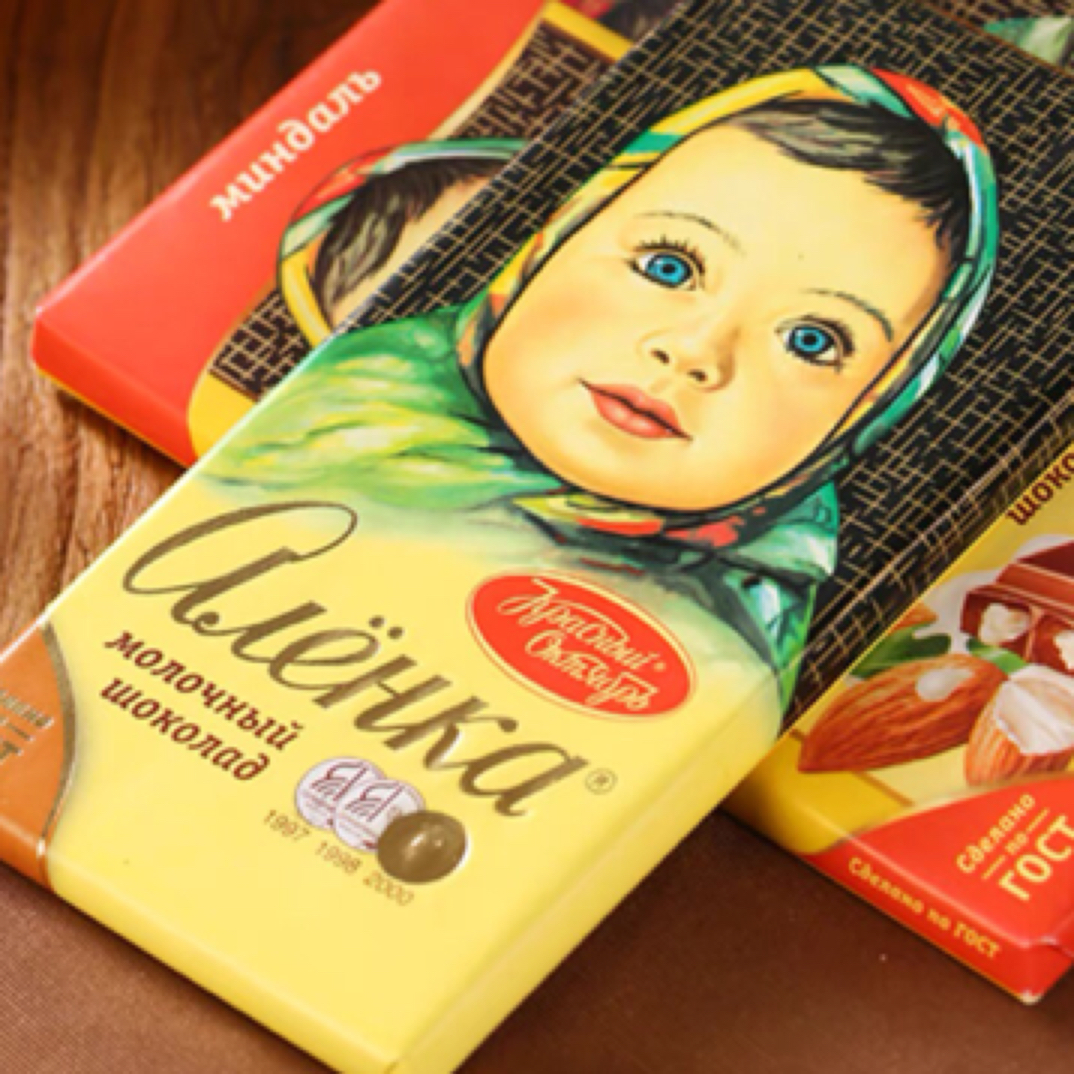 俄罗斯进口牛奶巧克力大头娃娃可可脂丝滑零食品