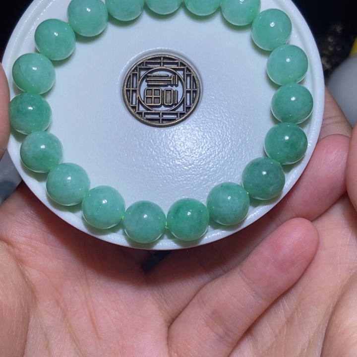 阿***斯翡翠散珠卡10缅甸翡翠19颗