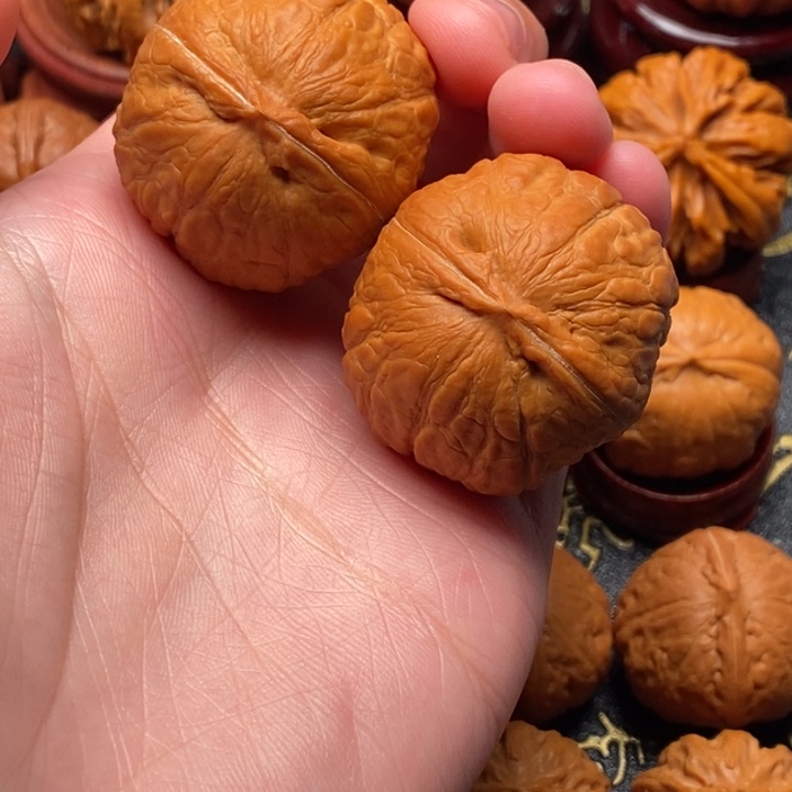 卷***来文玩核桃吊坠元宝