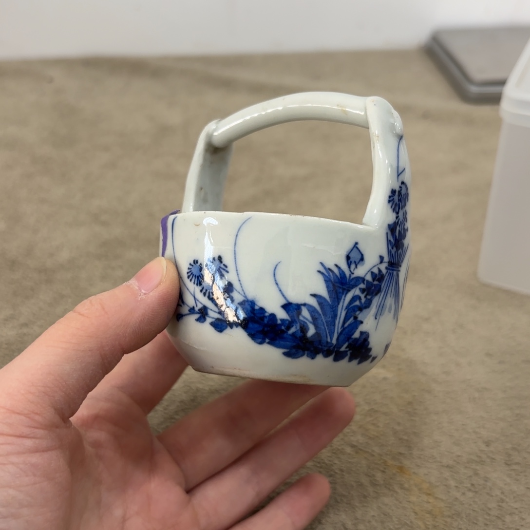 瓷片非常好看漂亮的物品 