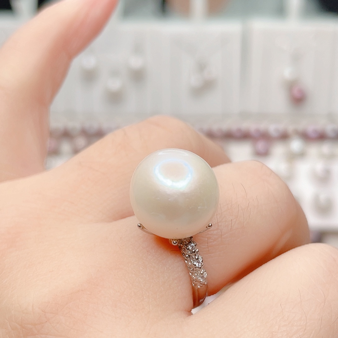 淡水珍珠吊坠(赠链)合金