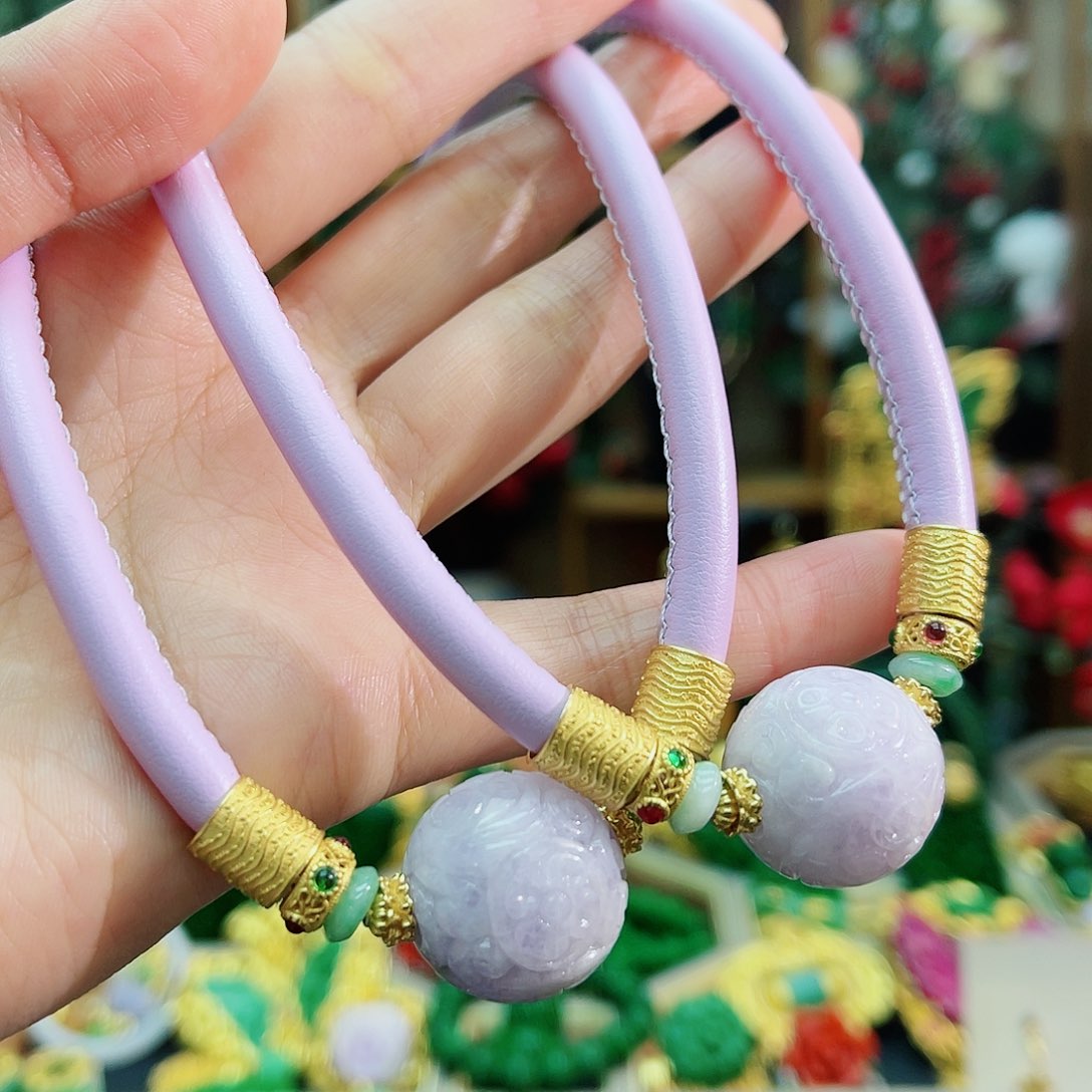 颈饰合金翡翠48小时鉴赏期1发其一