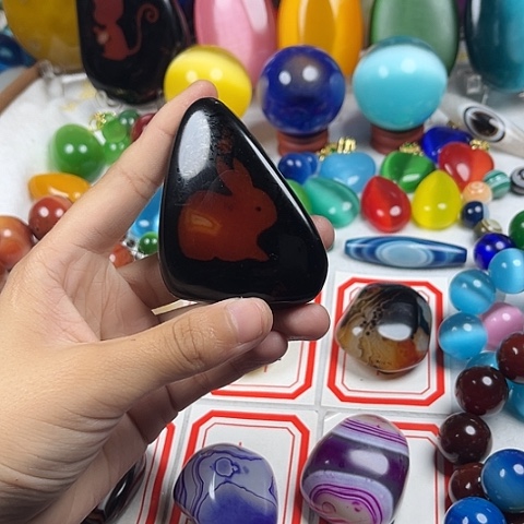 玛瑙/玉髓耳钉未镶嵌