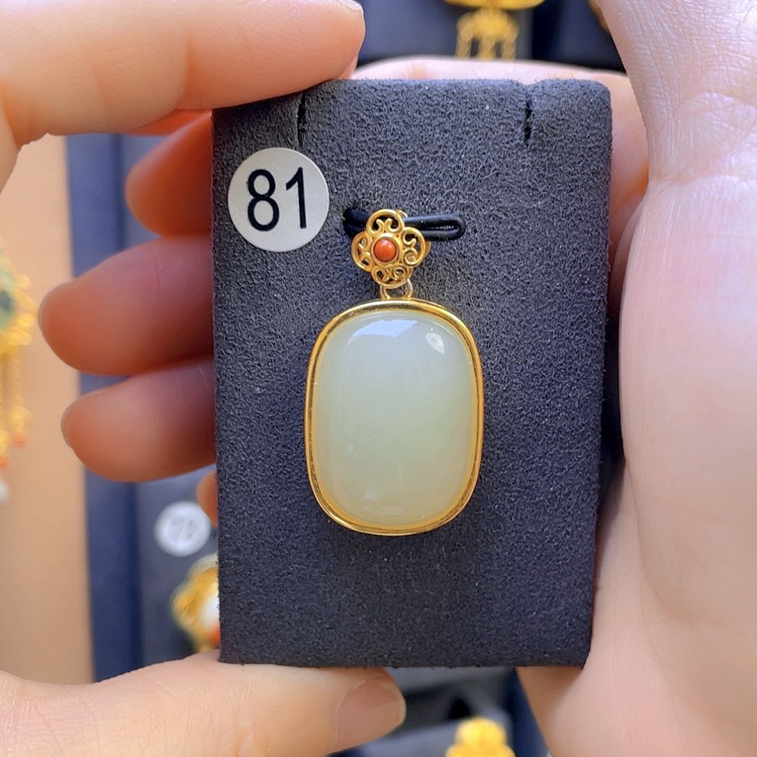 和田玉颈饰银S925镀金镶嵌