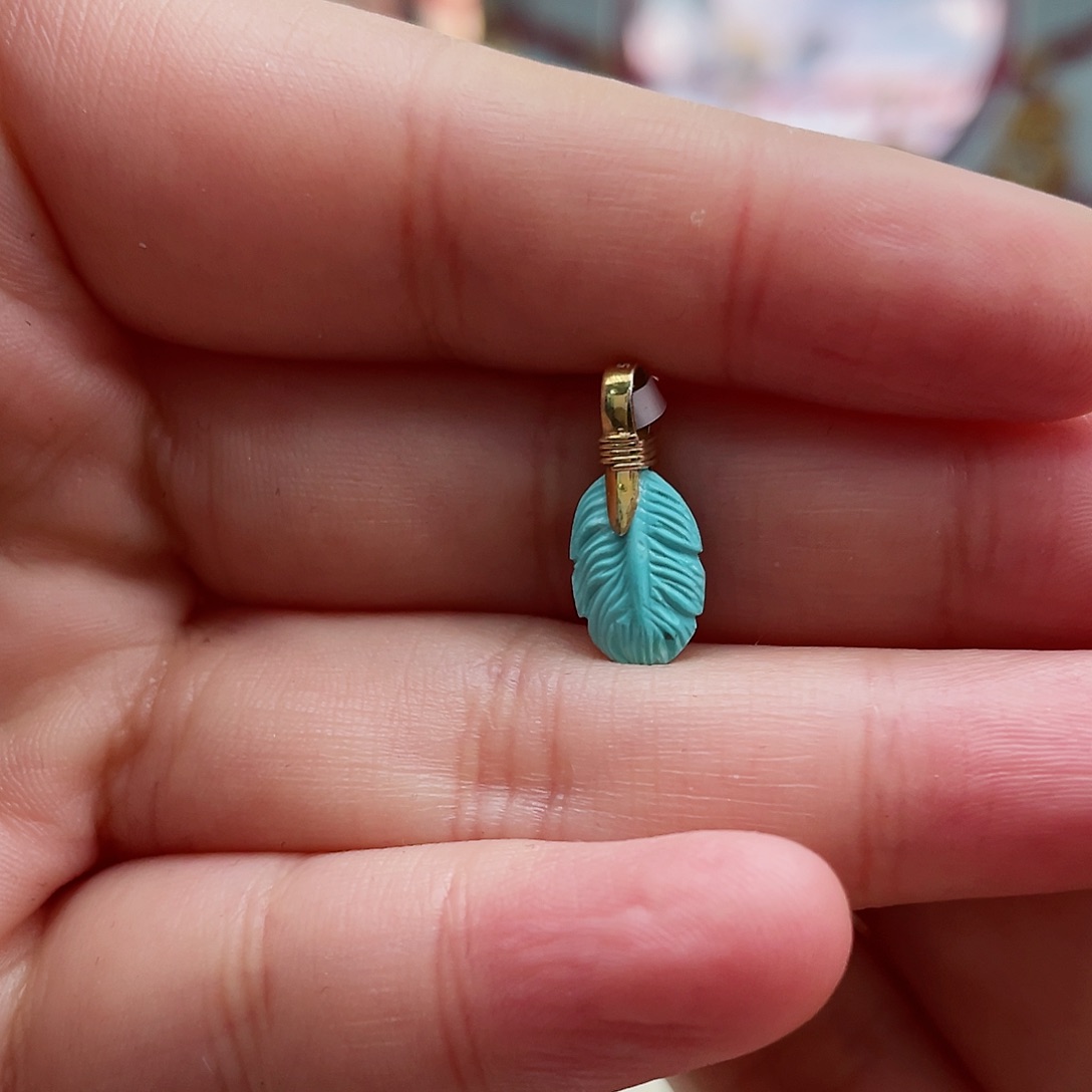 绿松石颈饰未镶嵌