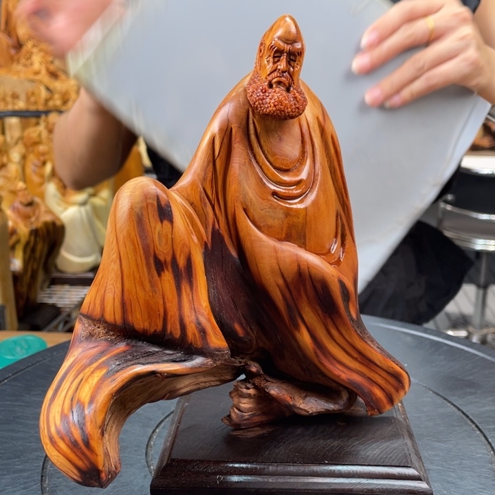 柏木（崖柏）随型摆件