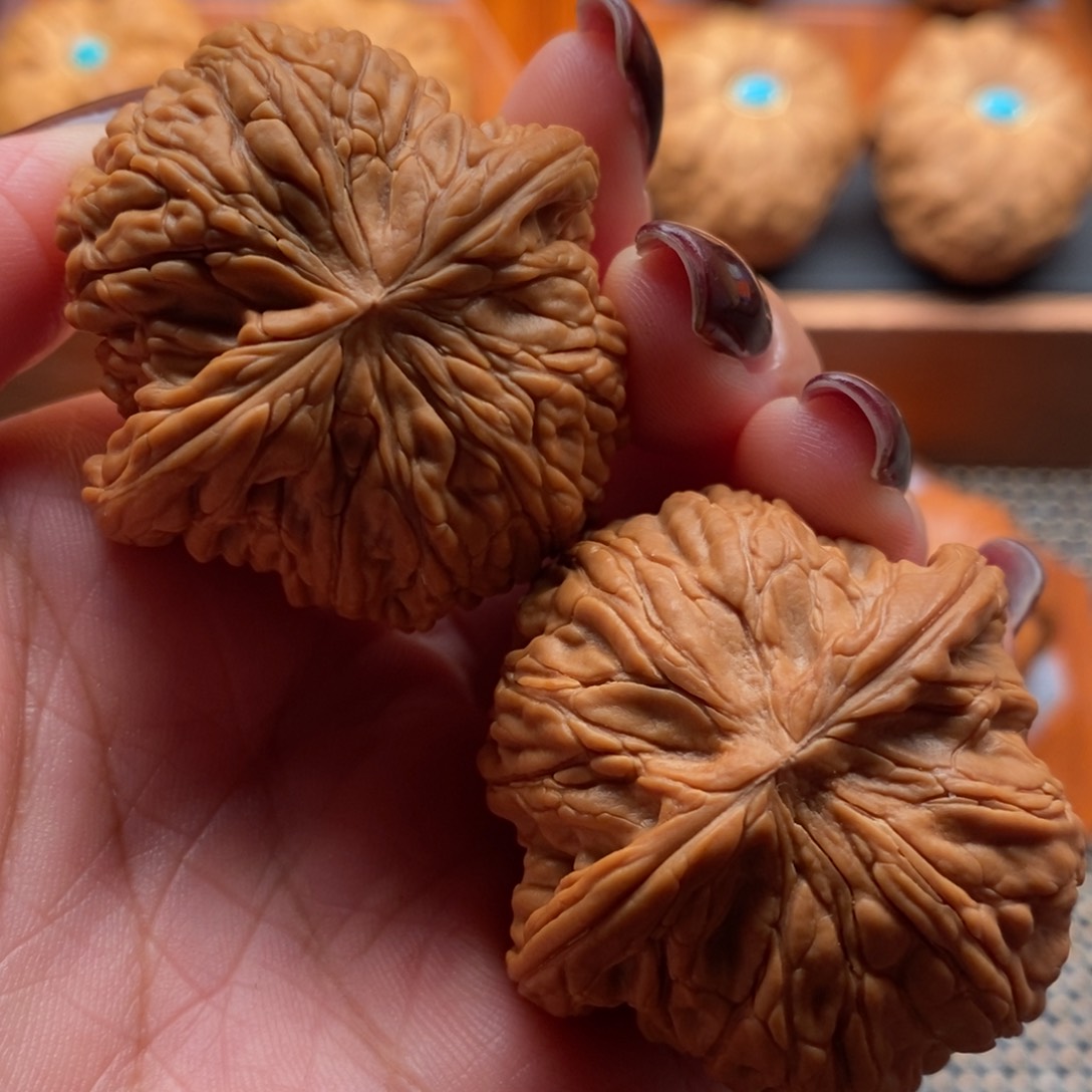 文玩核桃把件42尺寸全品磨盘狮子头