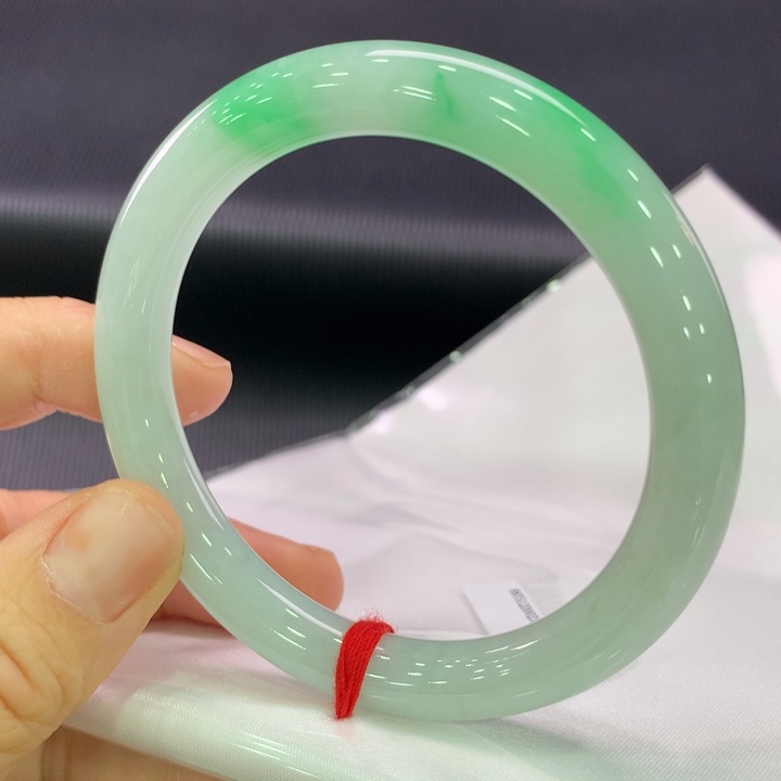 翡翠未镶嵌手镯圆条56