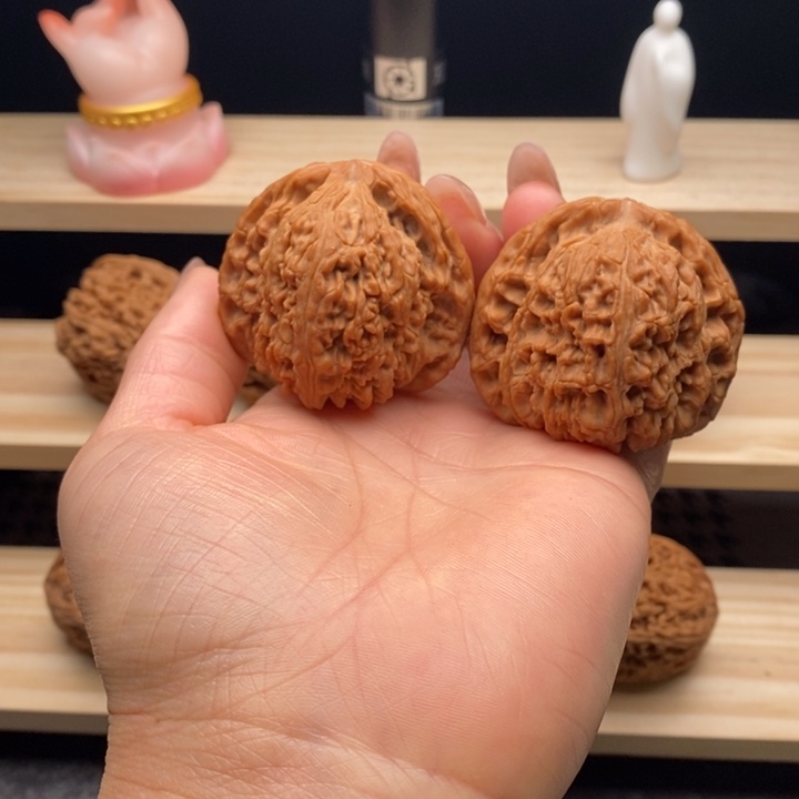 木质166 号狂野霸气大尺麻团