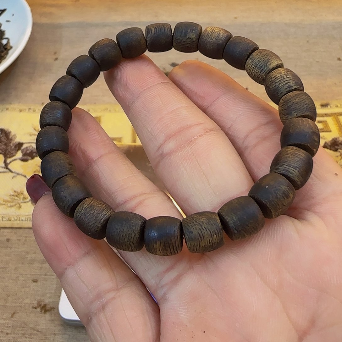 沉香手串卡8沉水鼓珠单圈9克➕