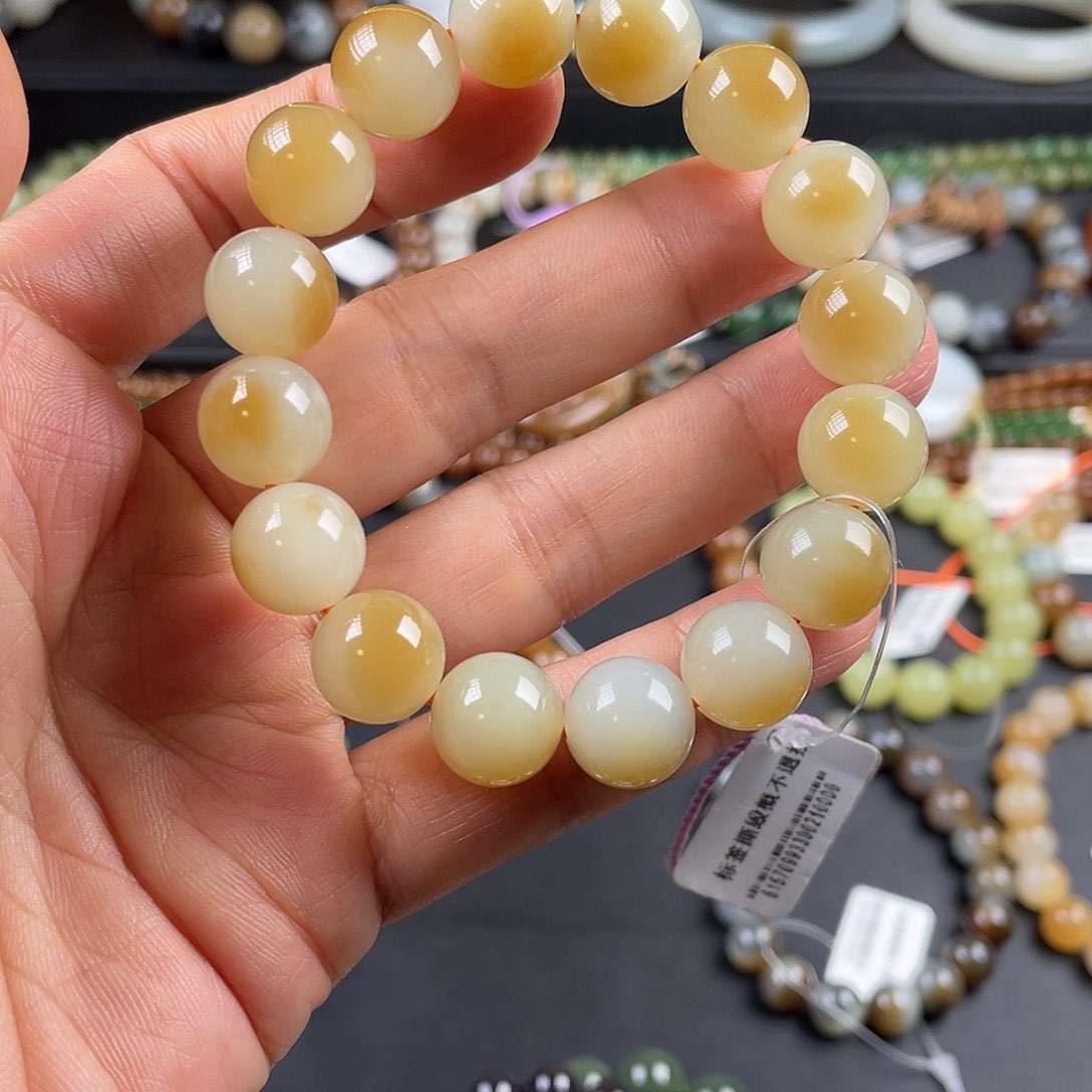 未镶嵌和田玉手链