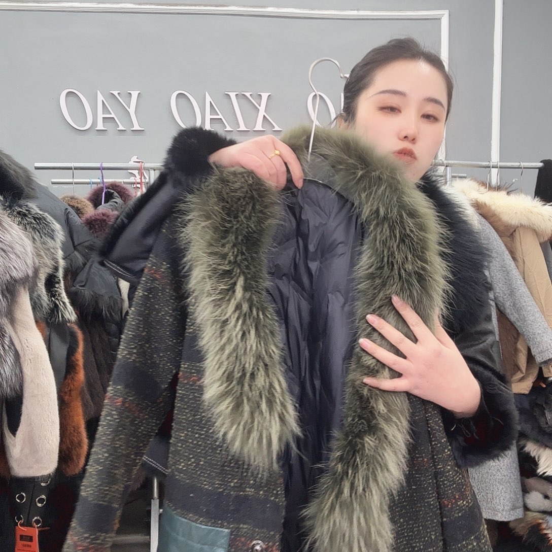 姚小妖家高端皮草