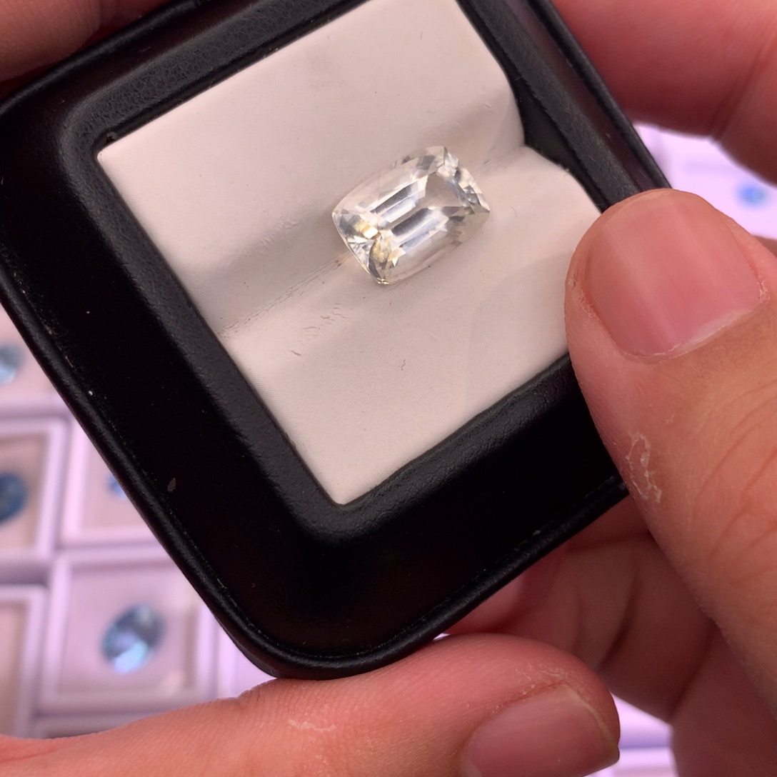 托帕石裸石未镶嵌7.2