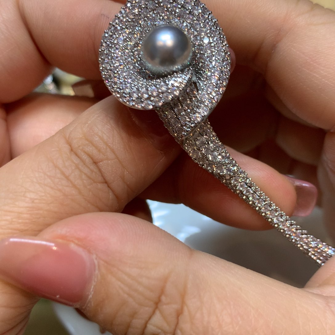 海水珍珠胸饰未镶嵌