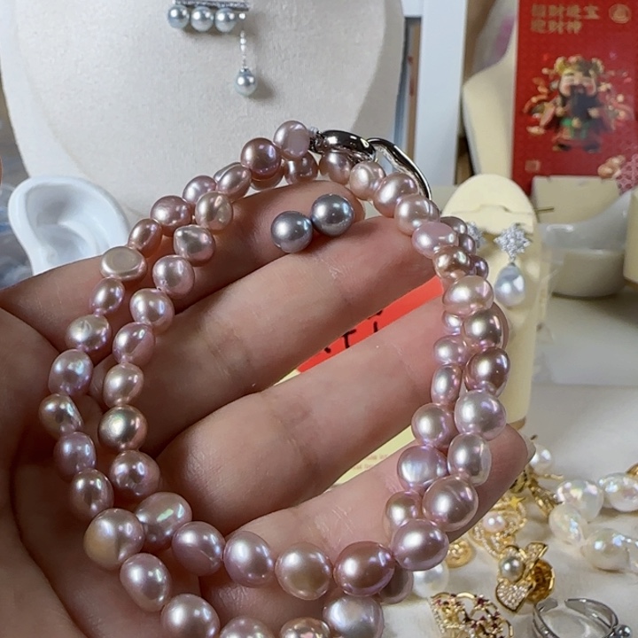 淡水珍珠巴洛克项链和耳钉有正常生长纹未镶嵌