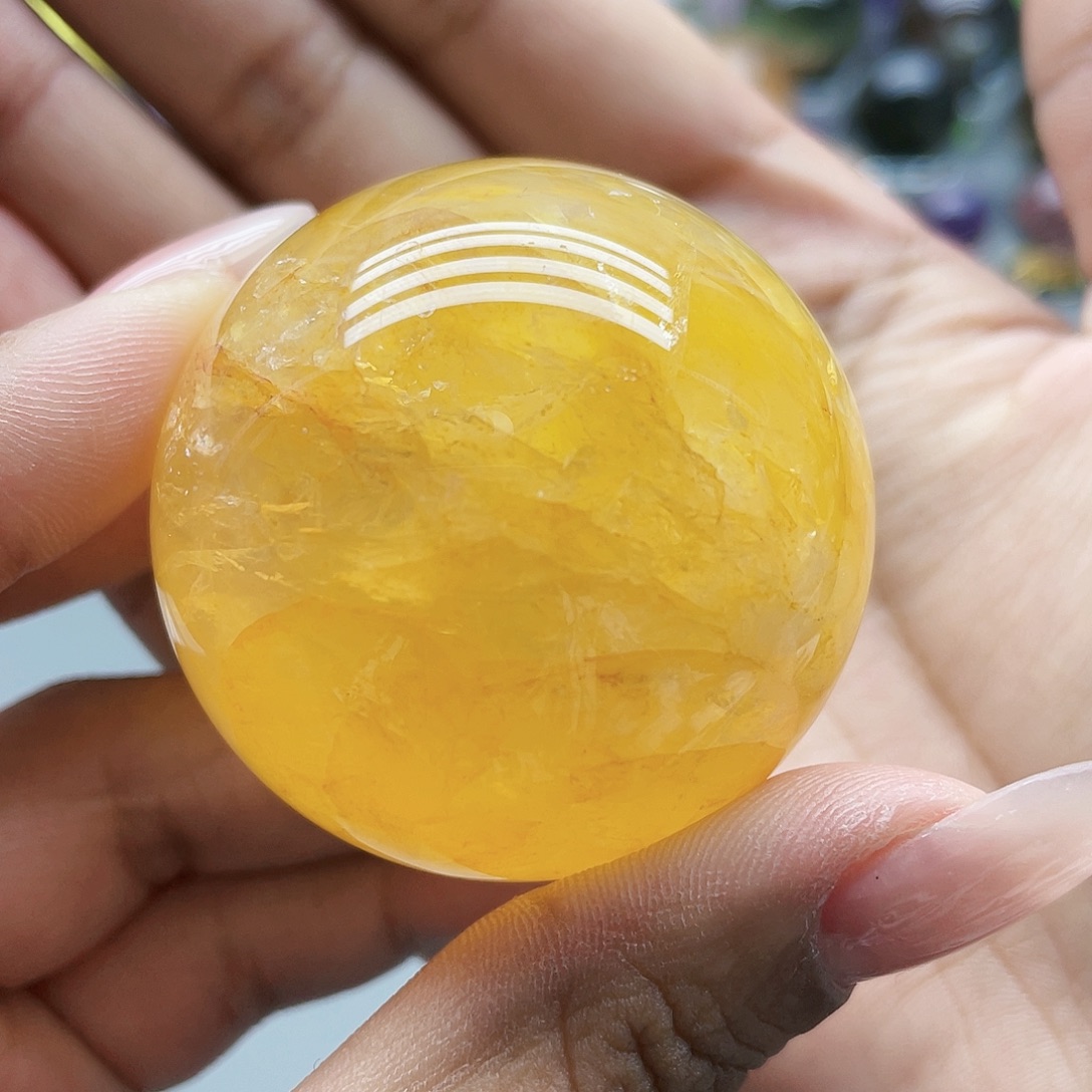 子***谊水晶未镶嵌珠宝半成品