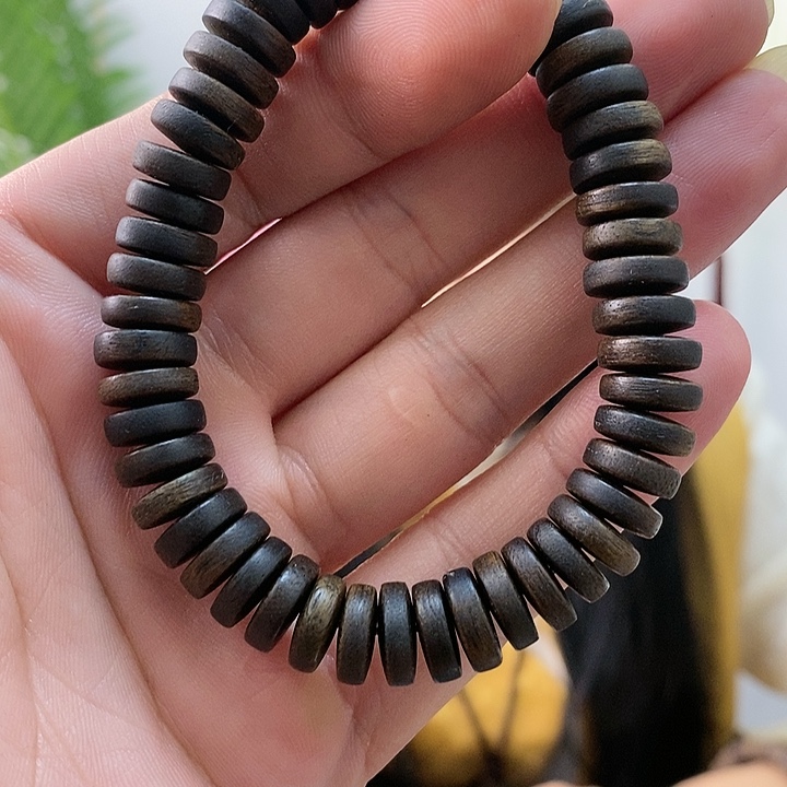 沉香沉香碎屑海南黑油阁片+沉香碎屑