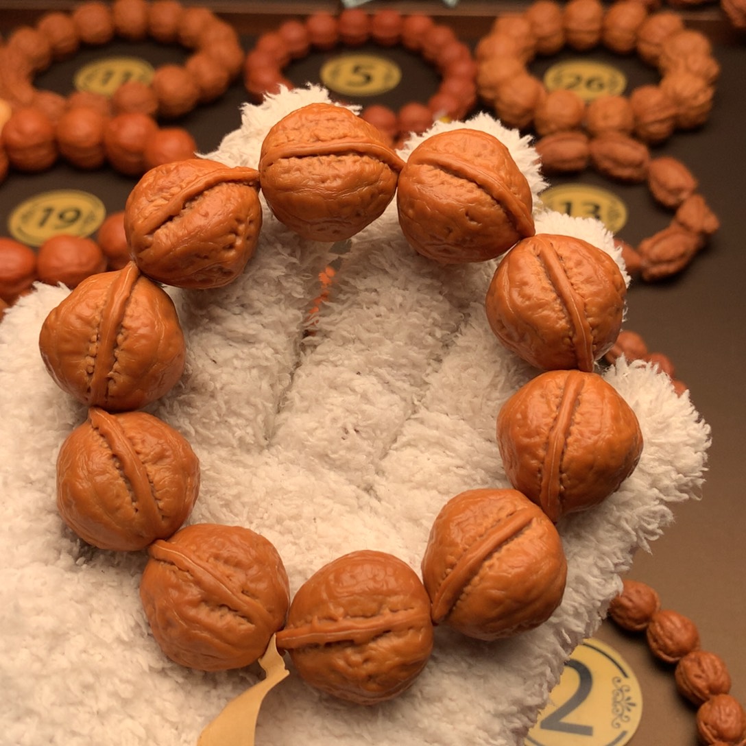 文玩核桃手串20尺寸