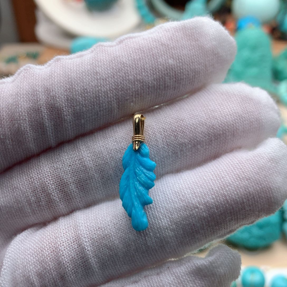 绿松石颈饰18K金镶嵌