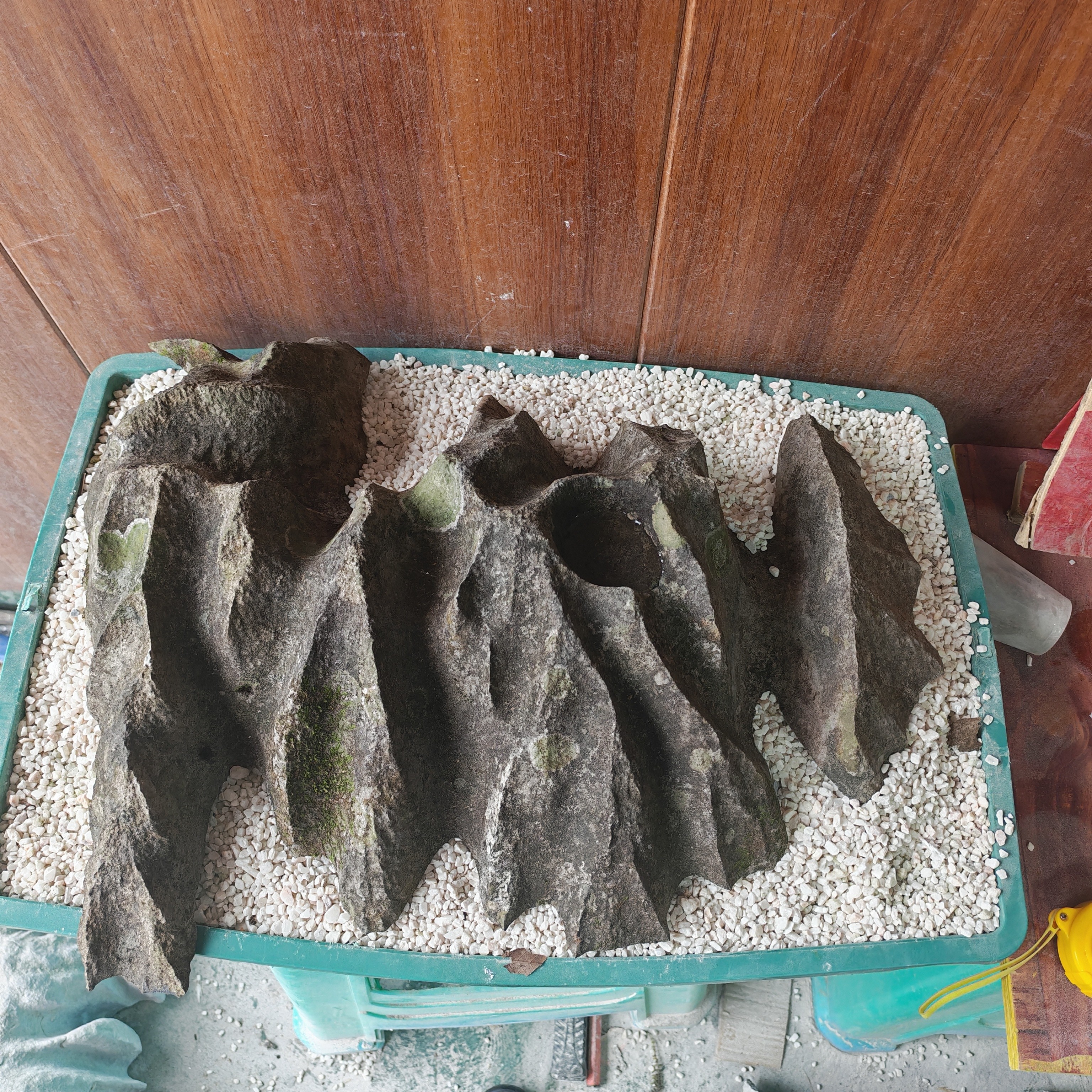 乌蒙磬石 聚宝山子