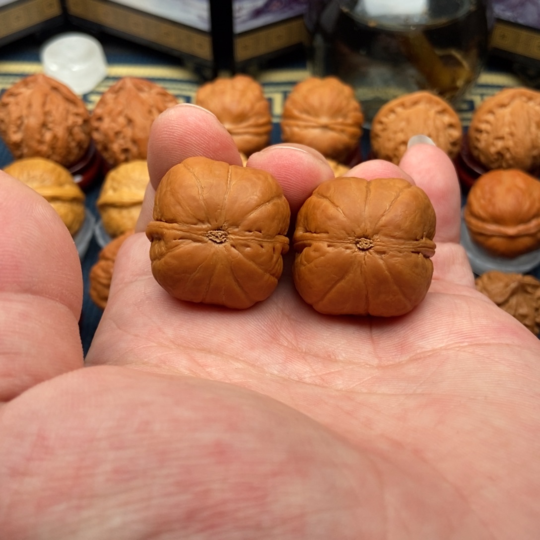 文玩核桃把件一**北四方蟾