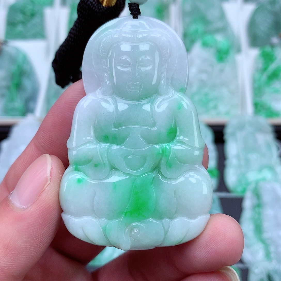 翡翠颈饰未镶嵌翡翠吊坠