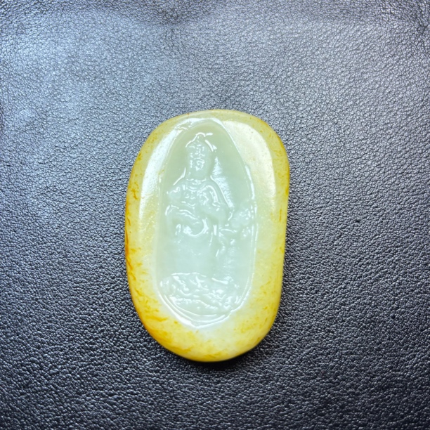 和田玉御龙观音吊坠