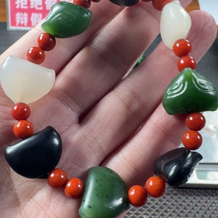 和田玉手链未镶嵌6***.
