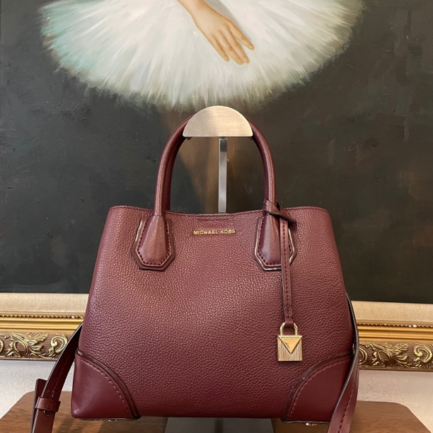 95新 MICHAEL KORS/迈克高仕 mk斜挎包/003602/尺寸26*20