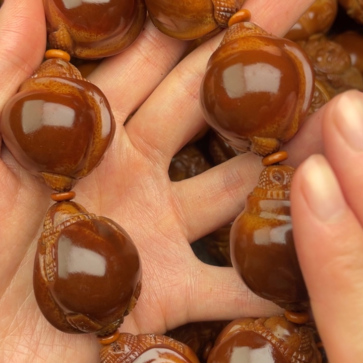 君***上吊坠橄榄核橄榄核