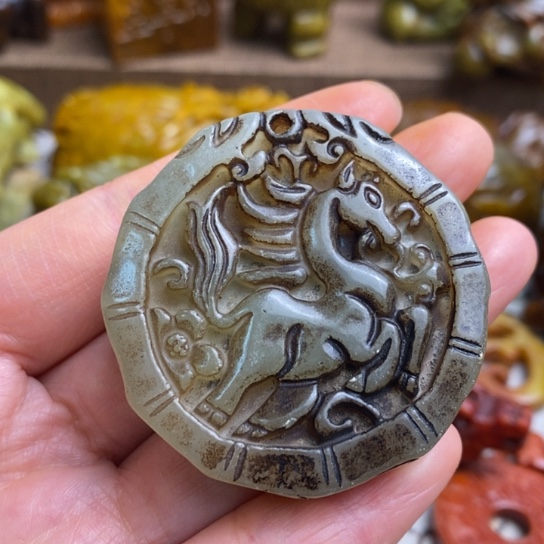 蛇纹石玉未镶嵌颈饰103