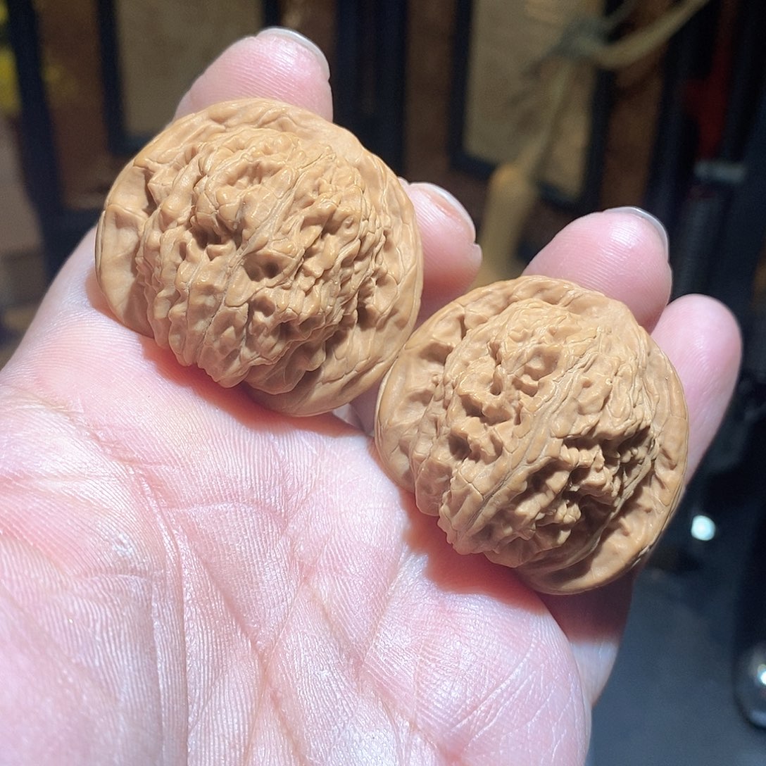 文玩核桃把件38四座楼全品