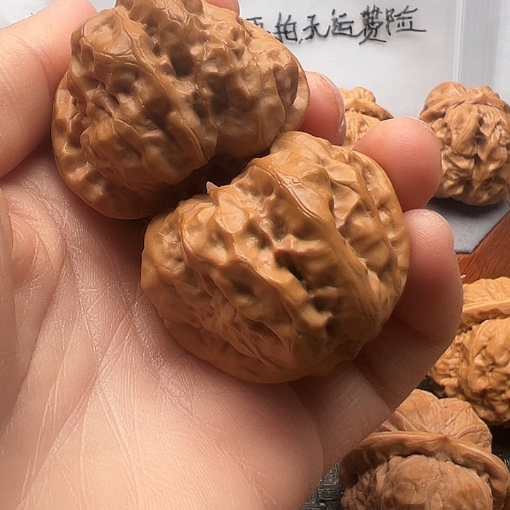 小***剧文玩核桃吊坠蛤蟆