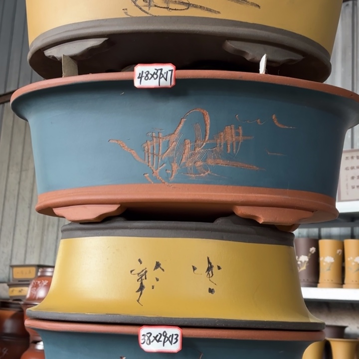 花盆紫砂168-4。      