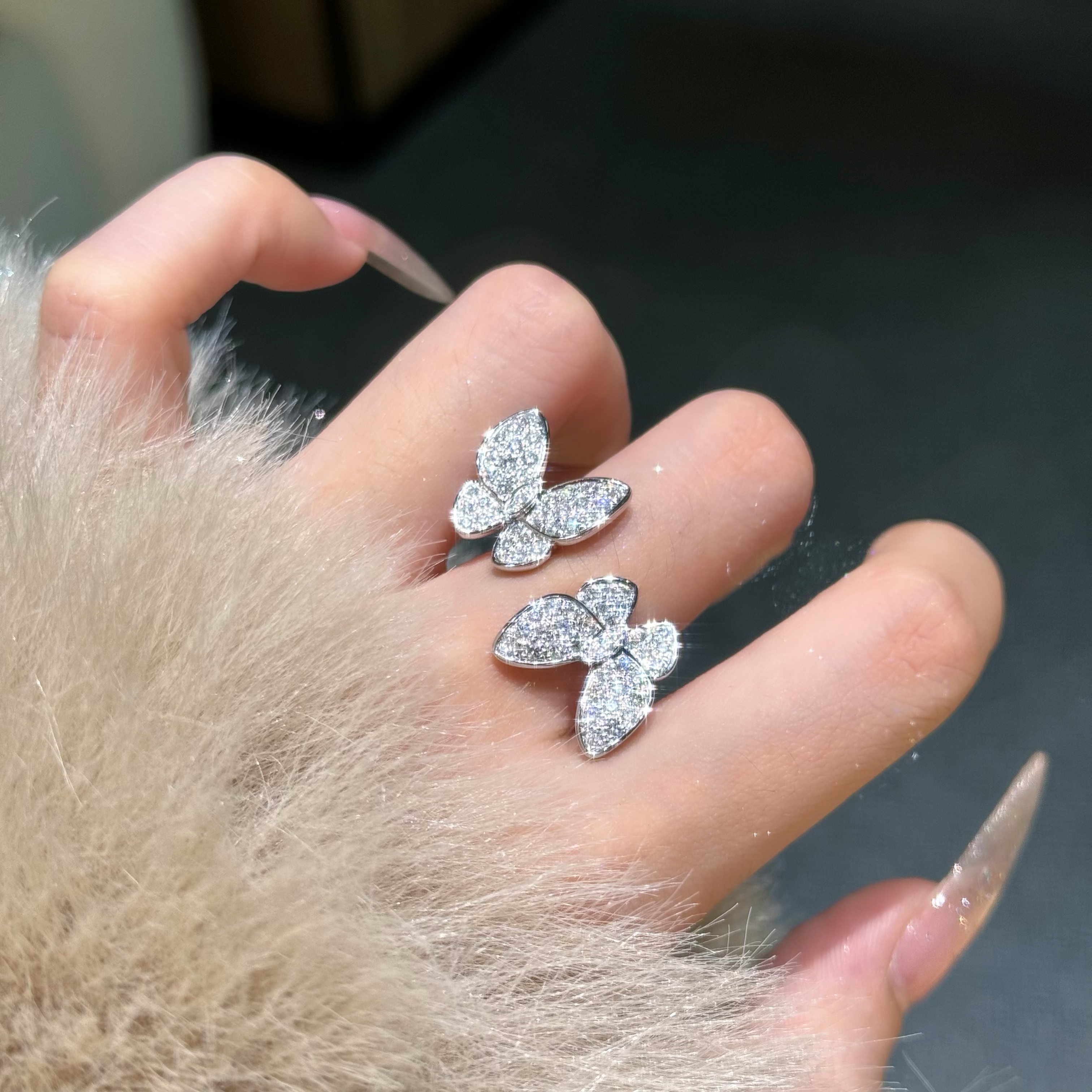 QANNA【满钻双蝴蝶】【大钻】轻奢名媛网红风气质时尚蝴蝶钻石戒指AY