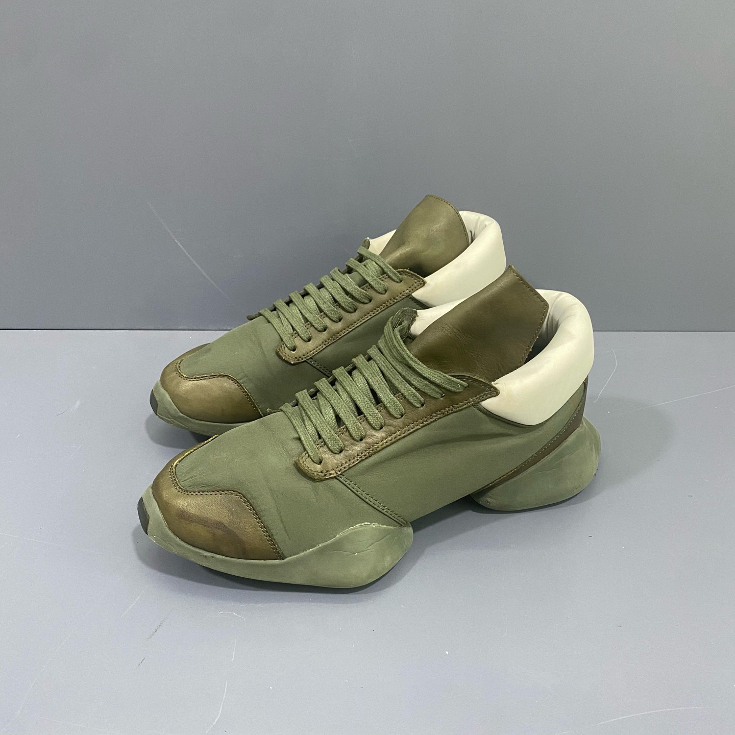 95新 RICKOWENS 41码 ro联名阿迪达斯 坦克鞋 鞋头一点水渍